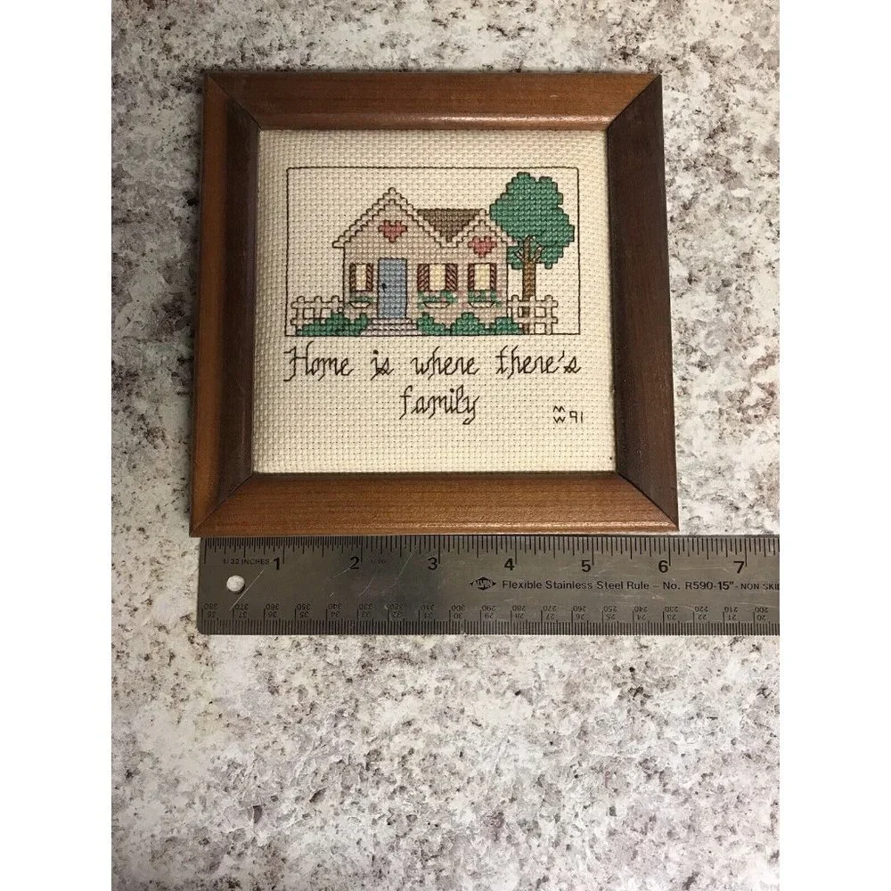 Framed Vintage 1991 Handmade Needlepoint “Home is where’s there’s family” 6x6”